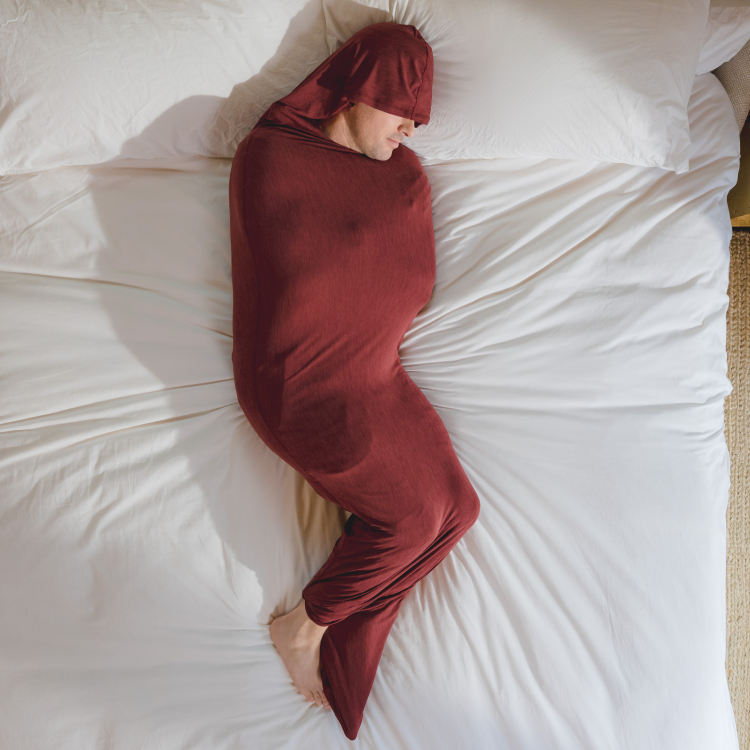Hooded Sleep Nest
