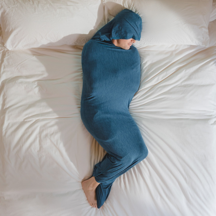 Hooded Sleep Nest
